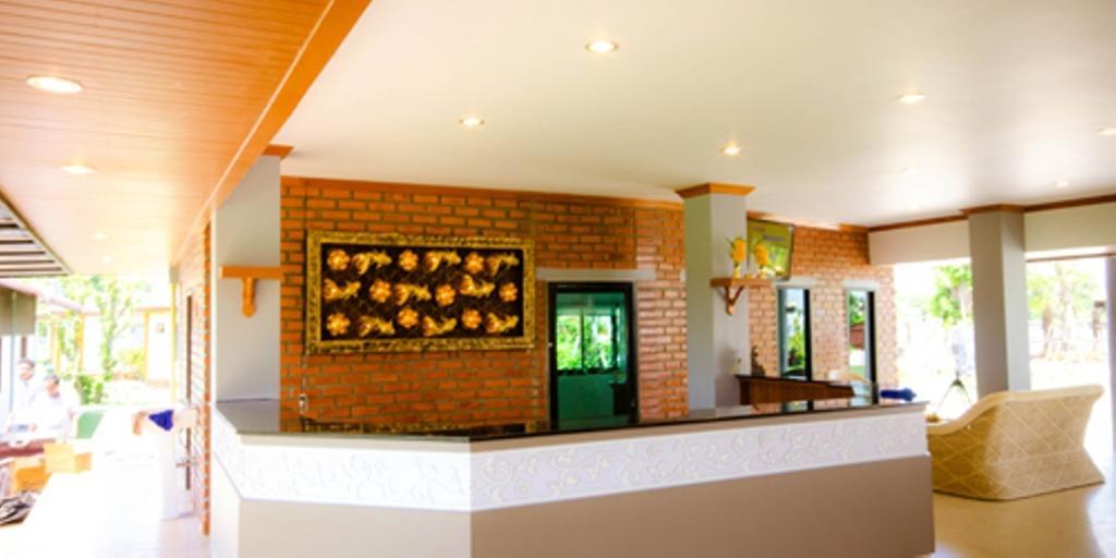 111 Resort & Spa Ban Tha Ramat Bagian luar foto