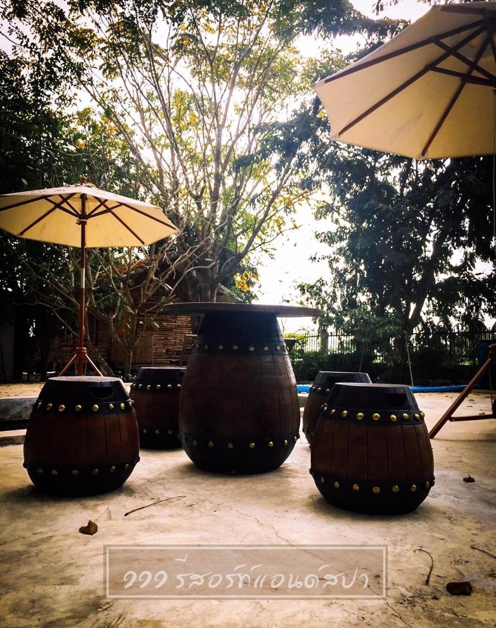111 Resort & Spa Ban Tha Ramat Bagian luar foto